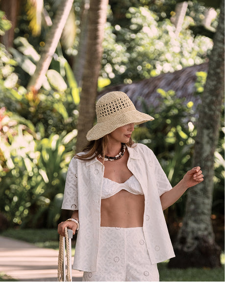 The Resort with Rosalie Burns 1 - Sample WYSIWYG