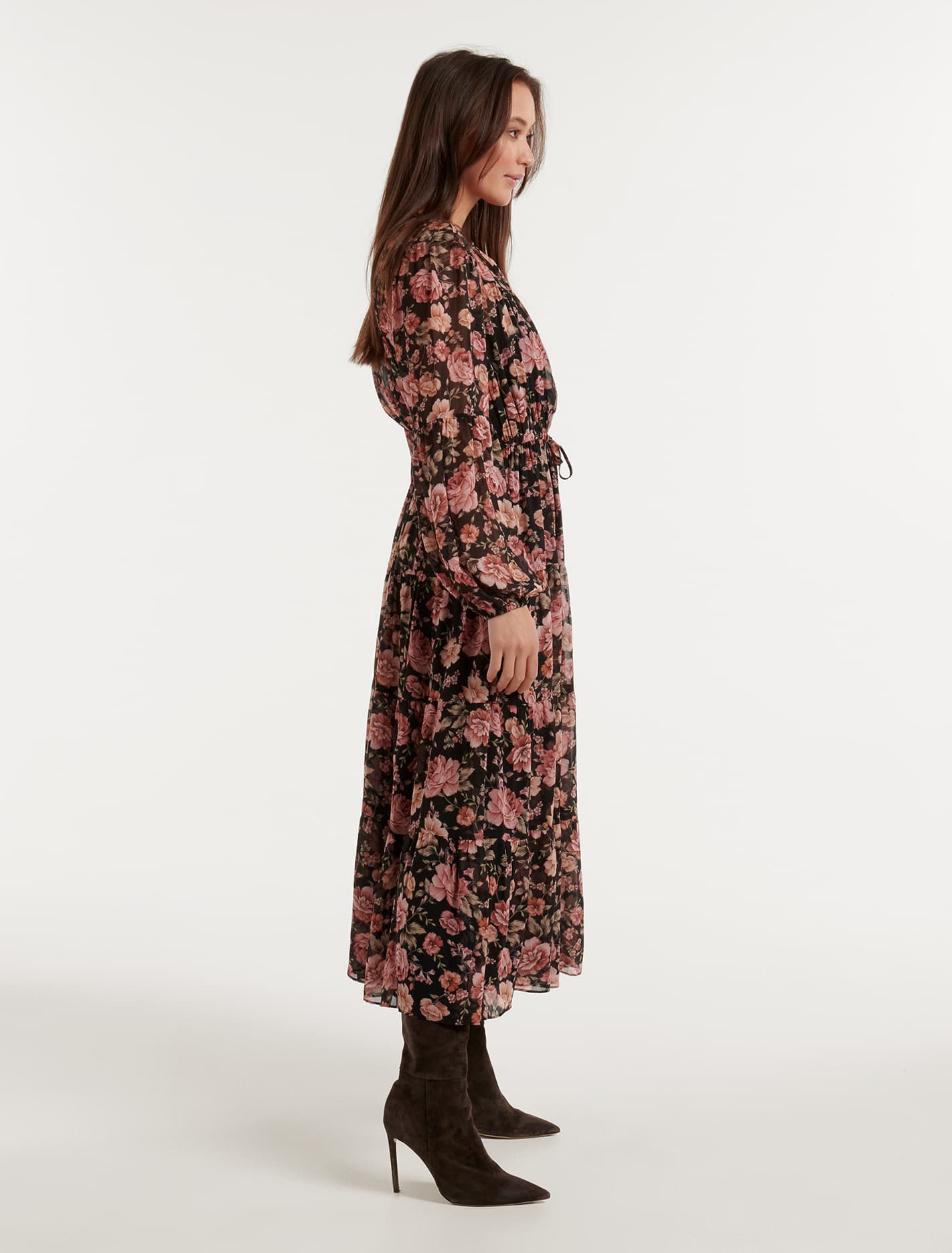 AllTerritories_OnBody_27638501_S