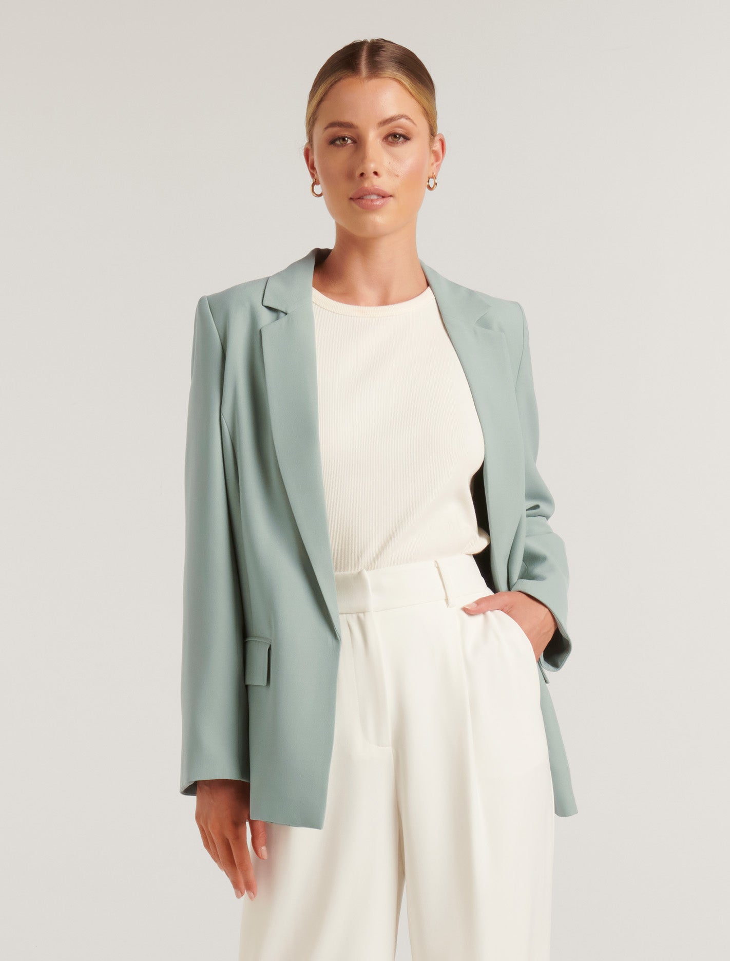 Bella Boyfriend Blazer Sage